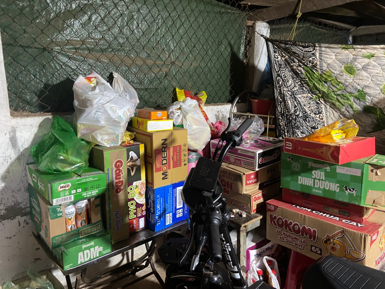 Về tận nơi vụ 4 chị em mồ côi: Người dì “không dám ra đường” vì bị nhầm là mẹ ruột, địa phương nói gì?- Ảnh 7. Về tận nơi vụ 4 chị em mồ côi: Người dì “không dám ra đường” vì bị nhầm là mẹ ruột, địa phương nói gì?- Ảnh 7.