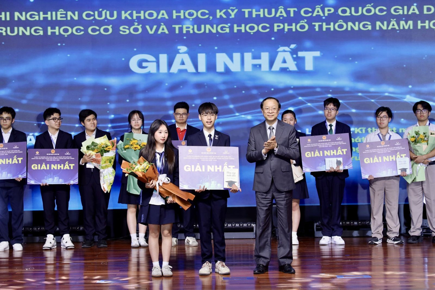Viện H&oacute;a học khẳng định kh&ocirc;ng li&ecirc;n quan đề t&agrave;i giải Nhất khoa học kỹ thuật quốc gia nghi "đạo văn"- Ảnh 1.