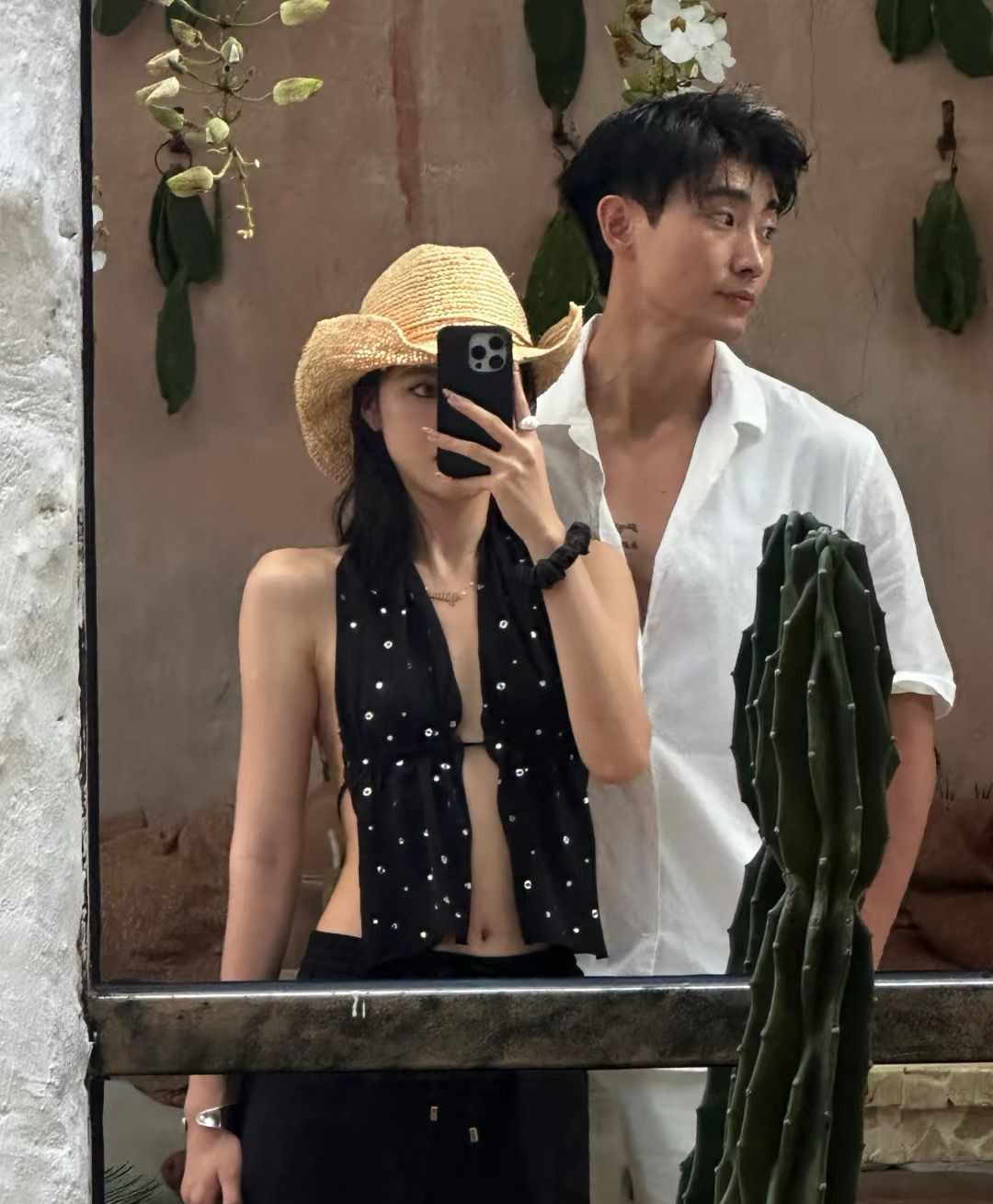 Tất tần tật về xu hướng &ldquo;Tiểu thư nh&agrave; ngh&egrave;o&rdquo;: M&igrave;nh phải sống sướng mặc kệ đời c&oacute; thế n&agrave;o?- Ảnh 1.