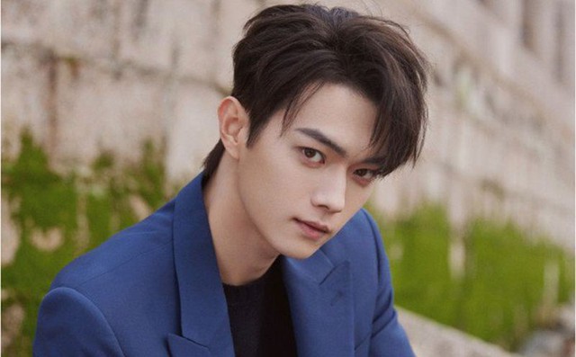 Lộ diện top 10 nam thần 95 diễn tệ nhất Cbiz, đẹp trai đi&ecirc;n đảo m&agrave; diễn "cay mắt" qu&aacute; đi th&ocirc;i- Ảnh 3.