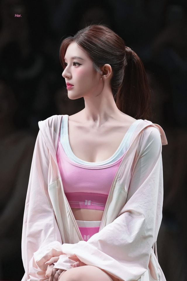 Triệu Lộ Tư quay về thời đỉnh cao nhan sắc- Ảnh 3.