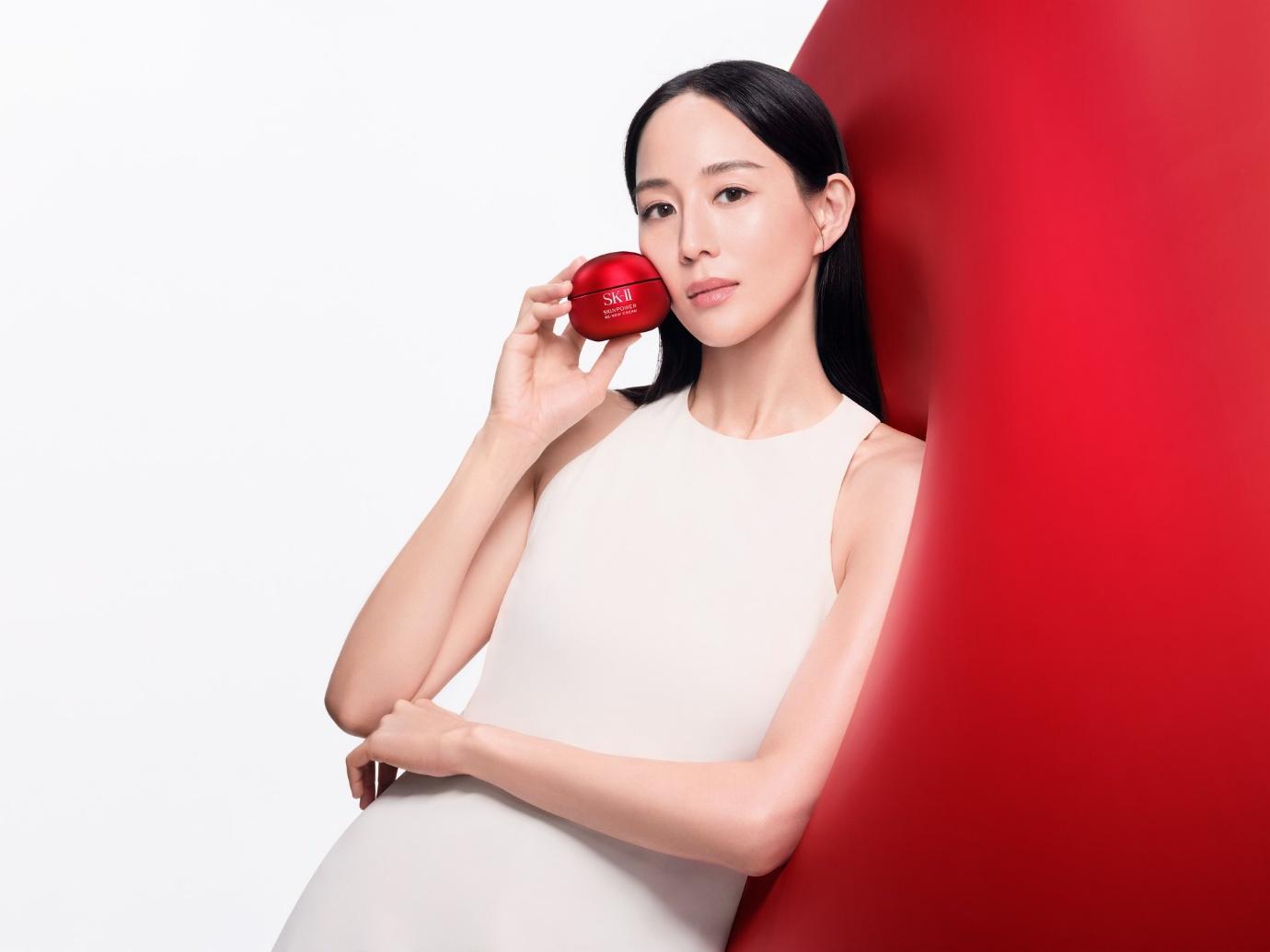 Kh&aacute;m ph&aacute; b&iacute; quyết nu&ocirc;i dưỡng l&agrave;n da căng mướt c&ugrave;ng SK-II SKINPOWER RE-NEW- Ảnh 1.
