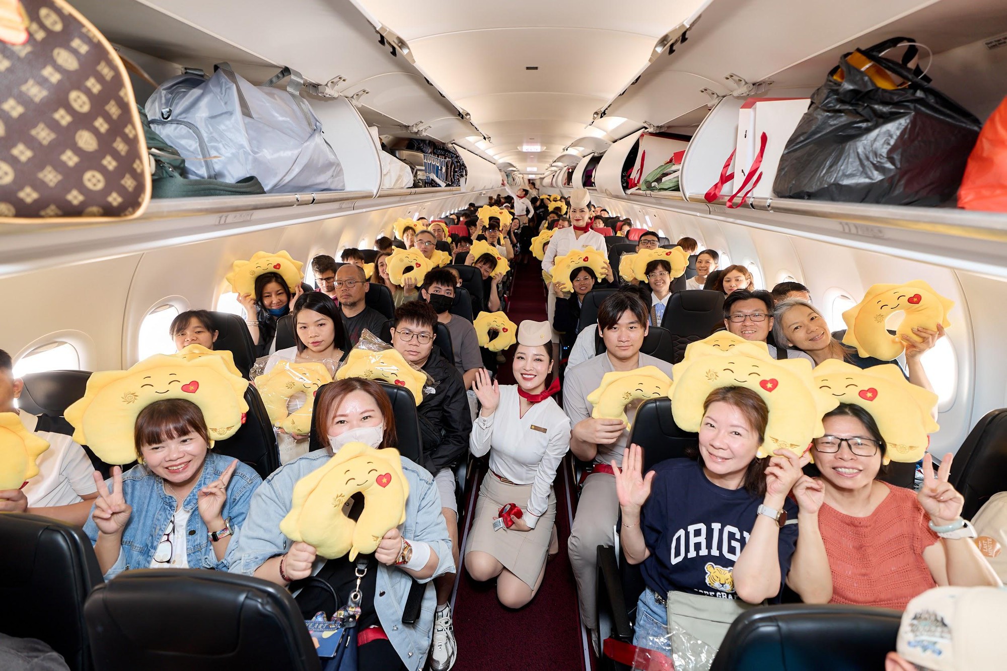 Khách Đài review chuyến bay quốc tế đầu tiên của Sun PhuQuoc Airways- Ảnh 4. Khách Đài review chuyến bay quốc tế đầu tiên của Sun PhuQuoc Airways- Ảnh 4.