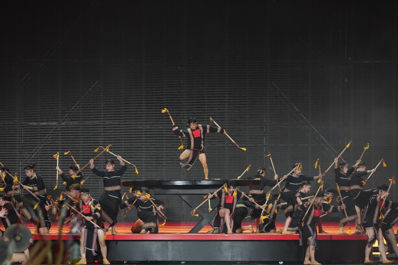 DatVietVAC đơn vị sản xuất đồng h&agrave;nh c&ugrave;ng Gia Lai khởi động Năm Du lịch Quốc gia 2026 bằng đại nhạc hội gi&agrave;u bản sắc- Ảnh 3.