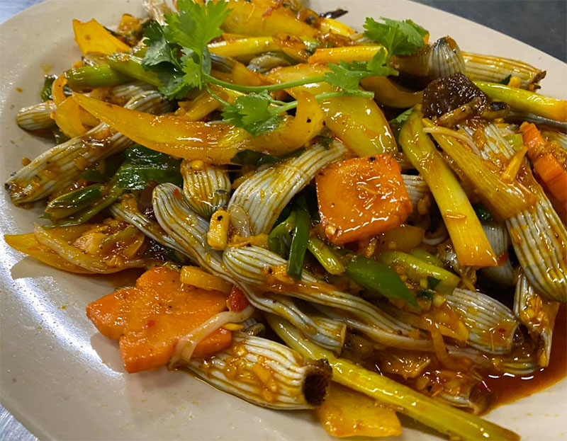 Chạm mốc 6.000.000 đồng/kg sinh vật lúc nhúc nhìn như giun đất ở Quảng Ninh, xưa chỉ siêu giàu dám tẩm bổ nay đại gia vẫn ráo riết săn lùng- Ảnh 5. Chạm mốc 6.000.000 đồng/kg sinh vật lúc nhúc nhìn như giun đất ở Quảng Ninh, xưa chỉ siêu giàu dám tẩm bổ nay đại gia vẫn ráo riết săn lùng- Ảnh 5.