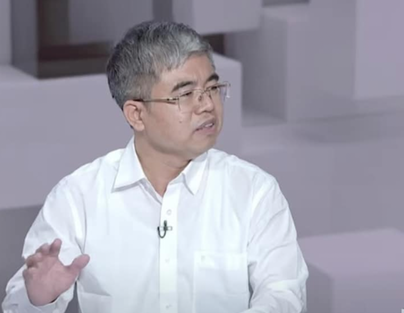 Mua v&agrave;ng rồi nhận giấy hẹn: Rủi ro ph&aacute;p l&yacute; trong giao dịch 'tiền trao...ch&aacute;o hẹn m&uacute;c'- Ảnh 2.