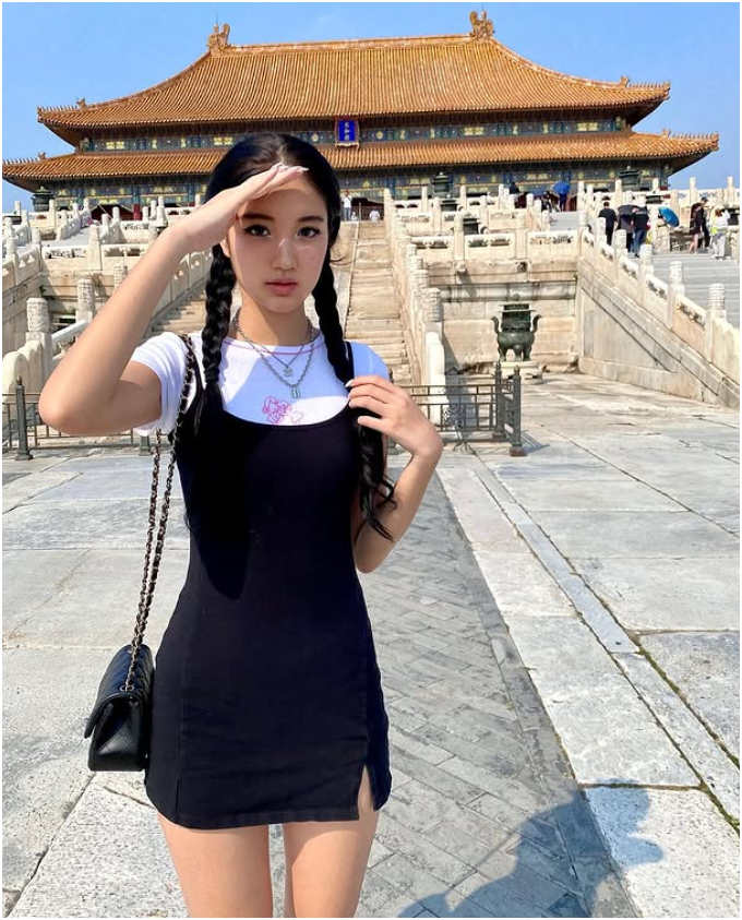 Đi chung show với Huyền 204, c&ocirc; g&aacute;i da n&acirc;u n&agrave;y đang được khen "tung trời": Đẹp dữ thần!- Ảnh 13.