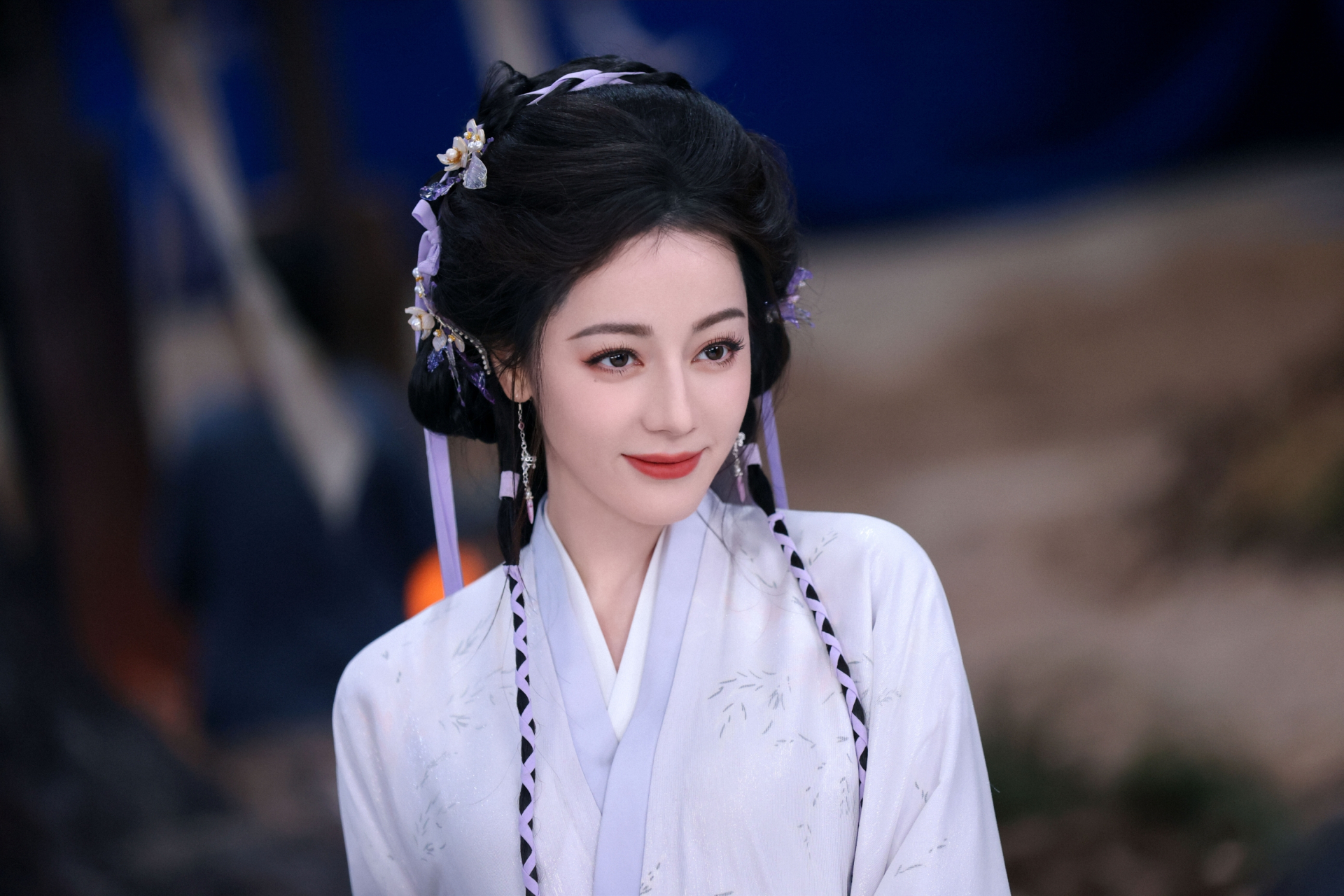 Ph&eacute;p m&agrave;u cũng kh&ocirc;ng cứu nổi Địch Lệ Nhiệt Ba- Ảnh 3.