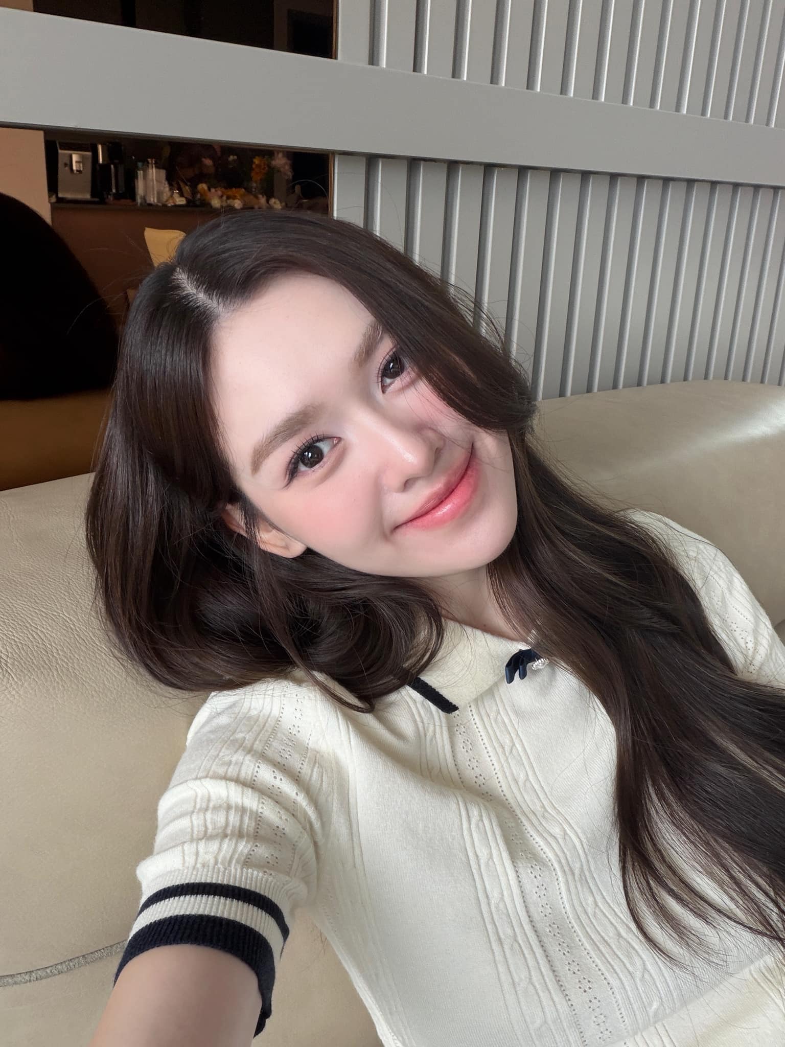 Phương Oanh đăng quang Miss World Vietnam 2025, trường Phan Đ&igrave;nh Ph&ugrave;ng H&agrave; Nội một lần nữa chứng minh đ&acirc;y quả l&agrave; "l&ograve; luyện hoa hậu, hot girl"!- Ảnh 6.