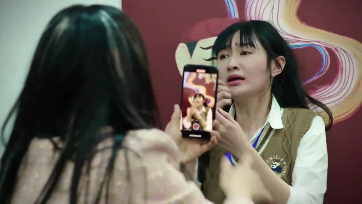 Lần đầu phim Việt c&oacute; 1 nh&acirc;n vật chất kh&ocirc;ng thể tả: Vừa ngầu đ&eacute;t vừa si t&igrave;nh, chống lại cả thế giới v&igrave; y&ecirc;u em- Ảnh 2.