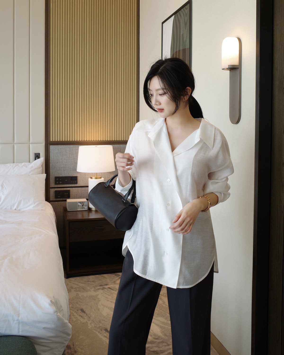 4 c&aacute;ch buộc t&oacute;c thu gọn gương mặt, nhẹ m&aacute;t cho m&ugrave;a h&egrave;- Ảnh 8.