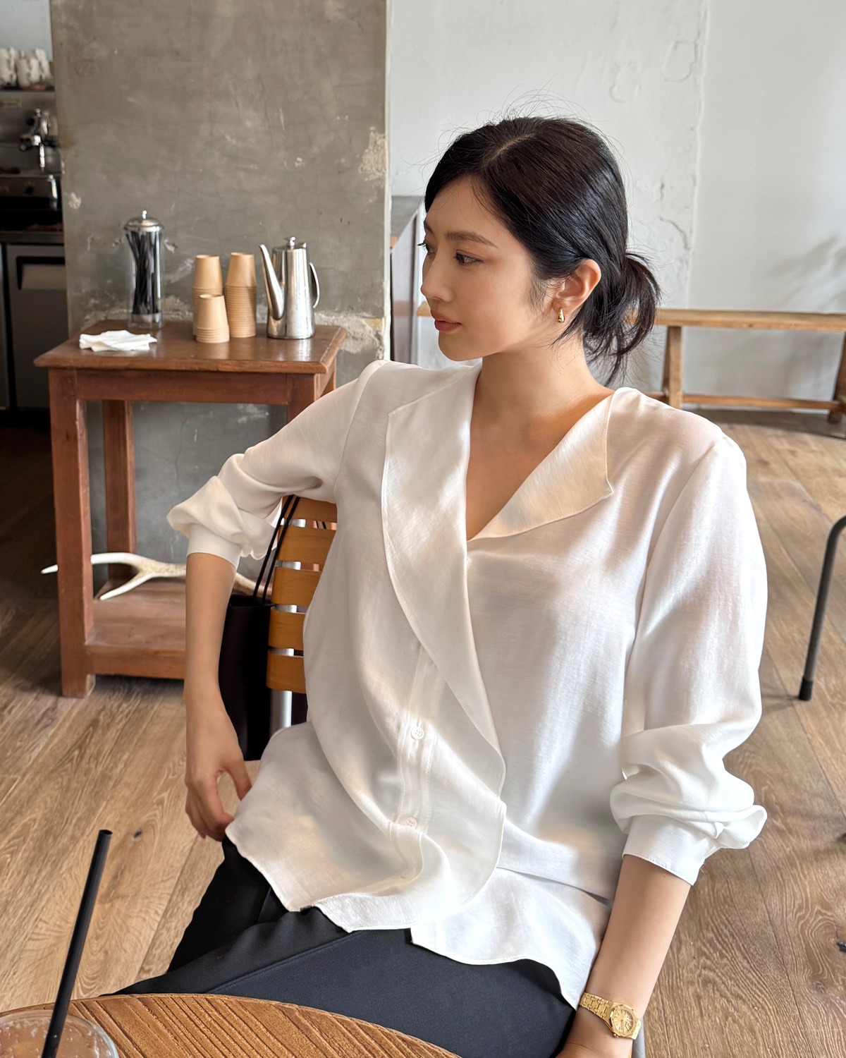 4 c&aacute;ch buộc t&oacute;c thu gọn gương mặt, nhẹ m&aacute;t cho m&ugrave;a h&egrave;- Ảnh 3.