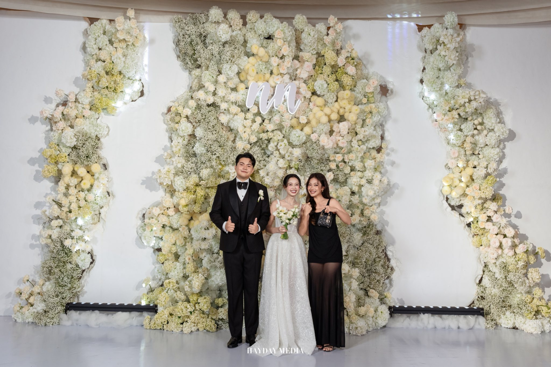 Th&aacute;i độ lạ của Hải Nam - Jun Vũ b&ecirc;n trong đ&aacute;m cưới quy tụ cả d&agrave;n sao Vbiz- Ảnh 5.