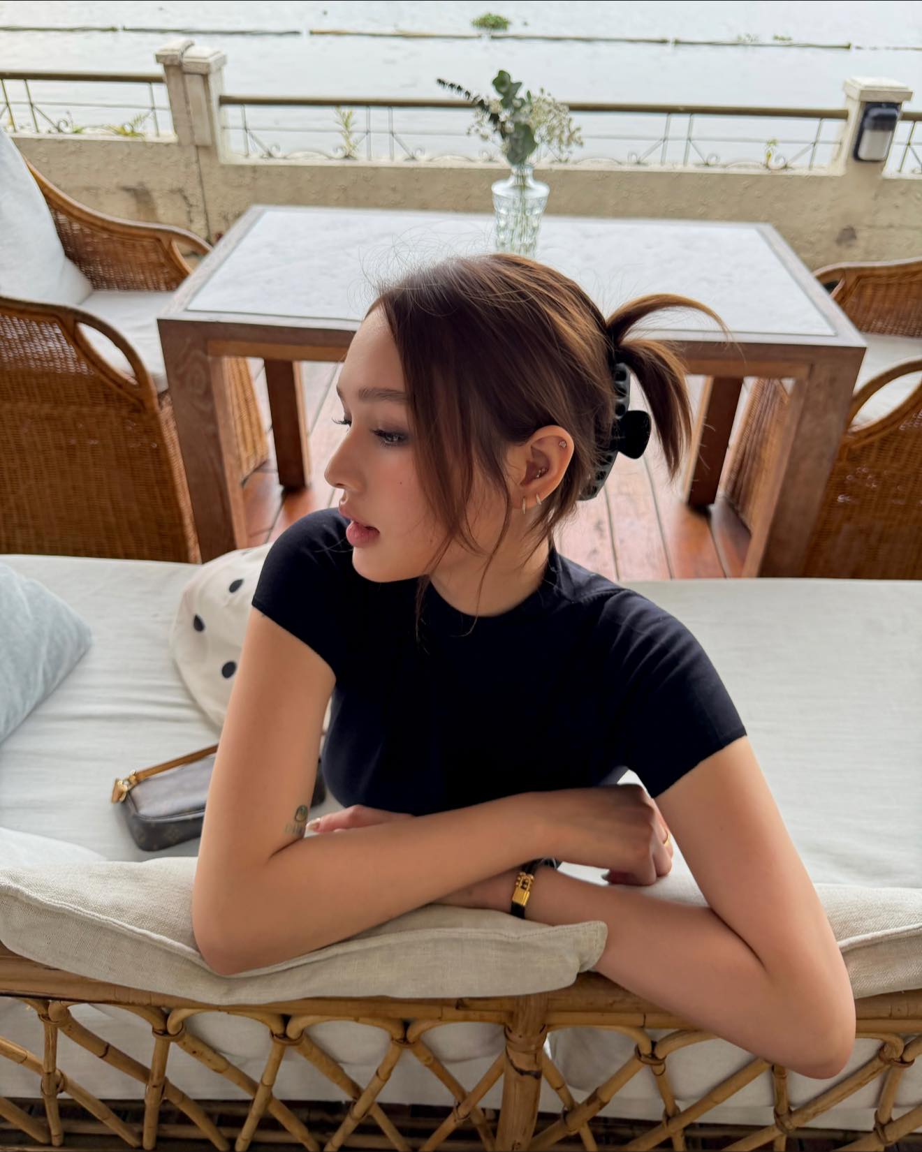 V&igrave; sao cũng l&agrave; da n&acirc;u m&agrave; Xo&agrave;i Non được ủng hộ qu&aacute; trời, Huyền 204, Phương Ly lại &ldquo;s&oacute;ng gi&oacute;&rdquo;?- Ảnh 3.