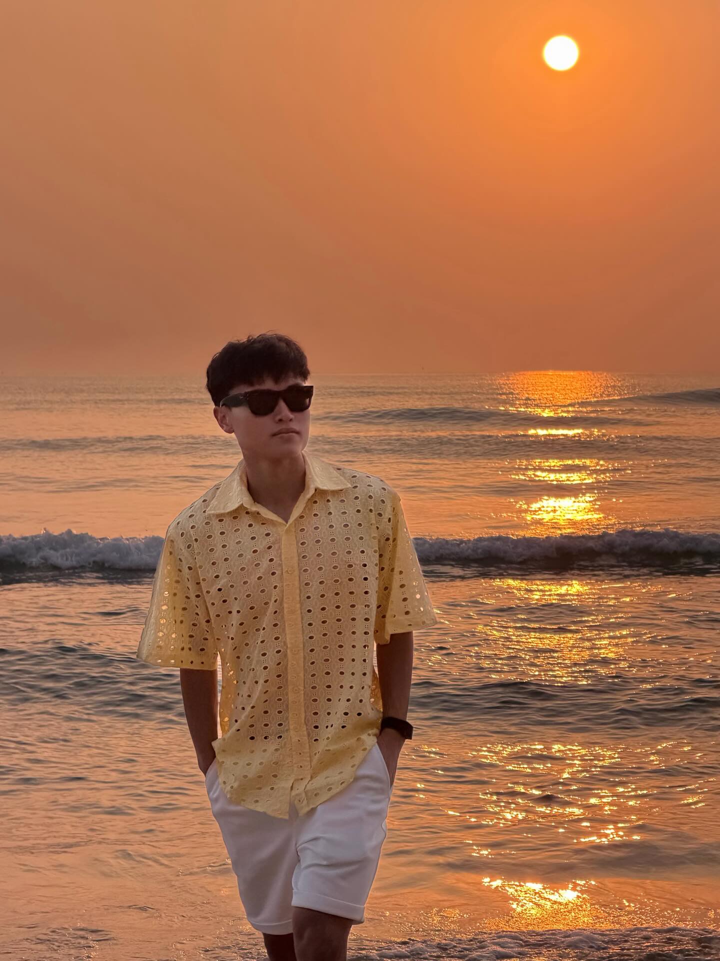 Hotgirl 3,8 triệu followers tung bộ ảnh cực tình bên sao U23 Việt Nam, đáp trả khi bị nhắc "để anh ấy đi đá bóng"!- Ảnh 3. Hotgirl 3,8 triệu followers tung bộ ảnh cực tình bên sao U23 Việt Nam, đáp trả khi bị nhắc "để anh ấy đi đá bóng"!- Ảnh 3.