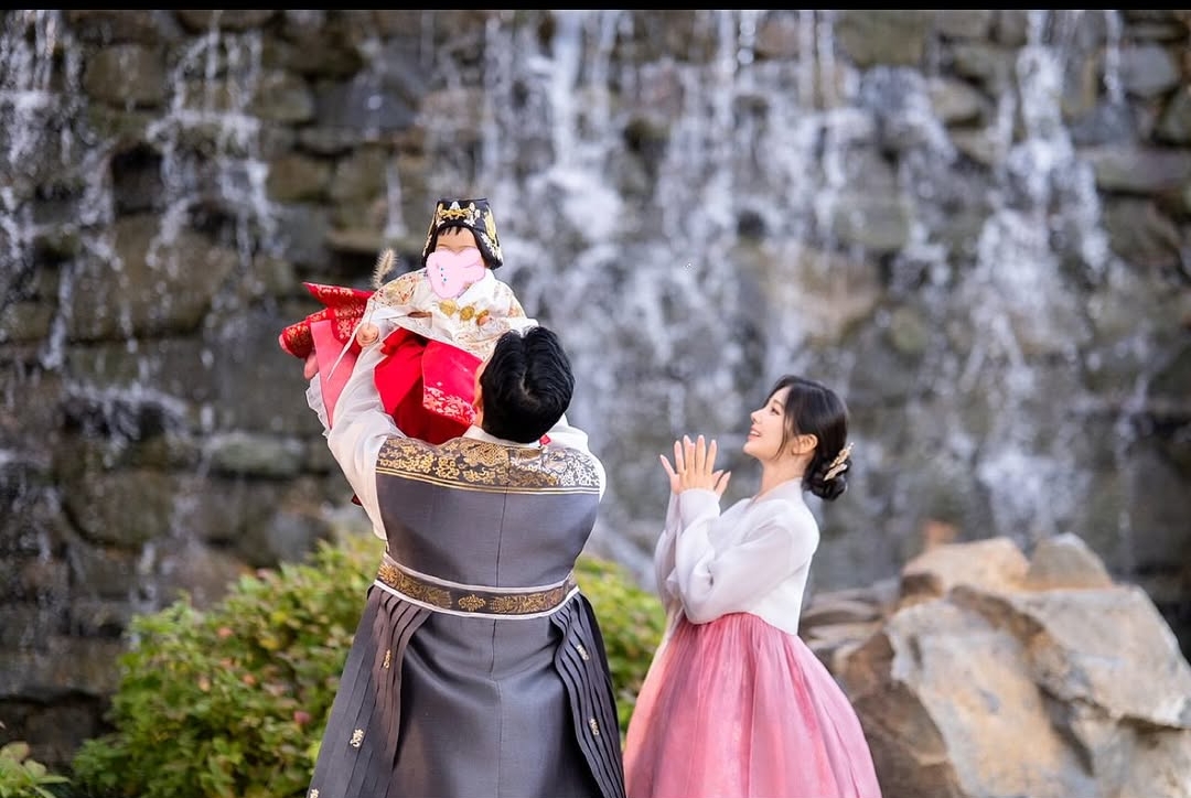 Nữ ca sĩ sinh năm 1999 giải nghệ, b&iacute; mật sinh con cho đại gia hơn 15 tuổi- Ảnh 4.