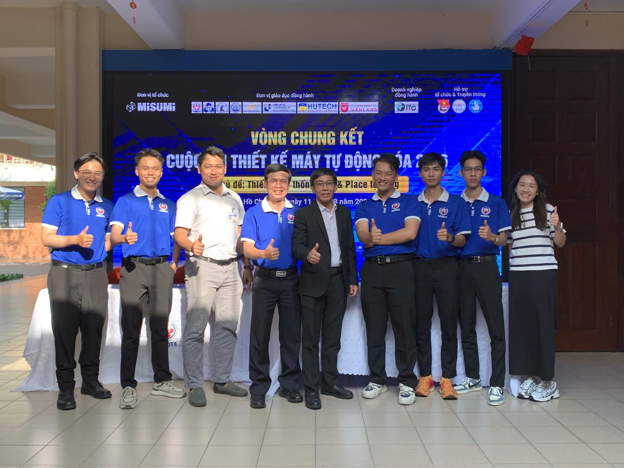 Gặp nh&oacute;m 5 ch&agrave;ng trai gi&agrave;nh giải Nhất tại cuộc thi Thiết kế M&aacute;y tự động h&oacute;a 2026: 48 giờ kh&ocirc;ng ngủ v&agrave; 6 tuần bứt tốc- Ảnh 8.