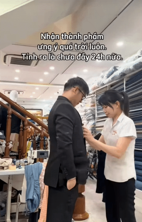 Hội chị em khoe v&aacute;y &aacute;o cực xinh may ở Hội An: Gi&aacute; từ 200k, nội trong v&ograve;ng 24 giờ l&agrave; c&oacute; v&aacute;y, mẫu n&agrave;o cũng xinh lung linh- Ảnh 25.