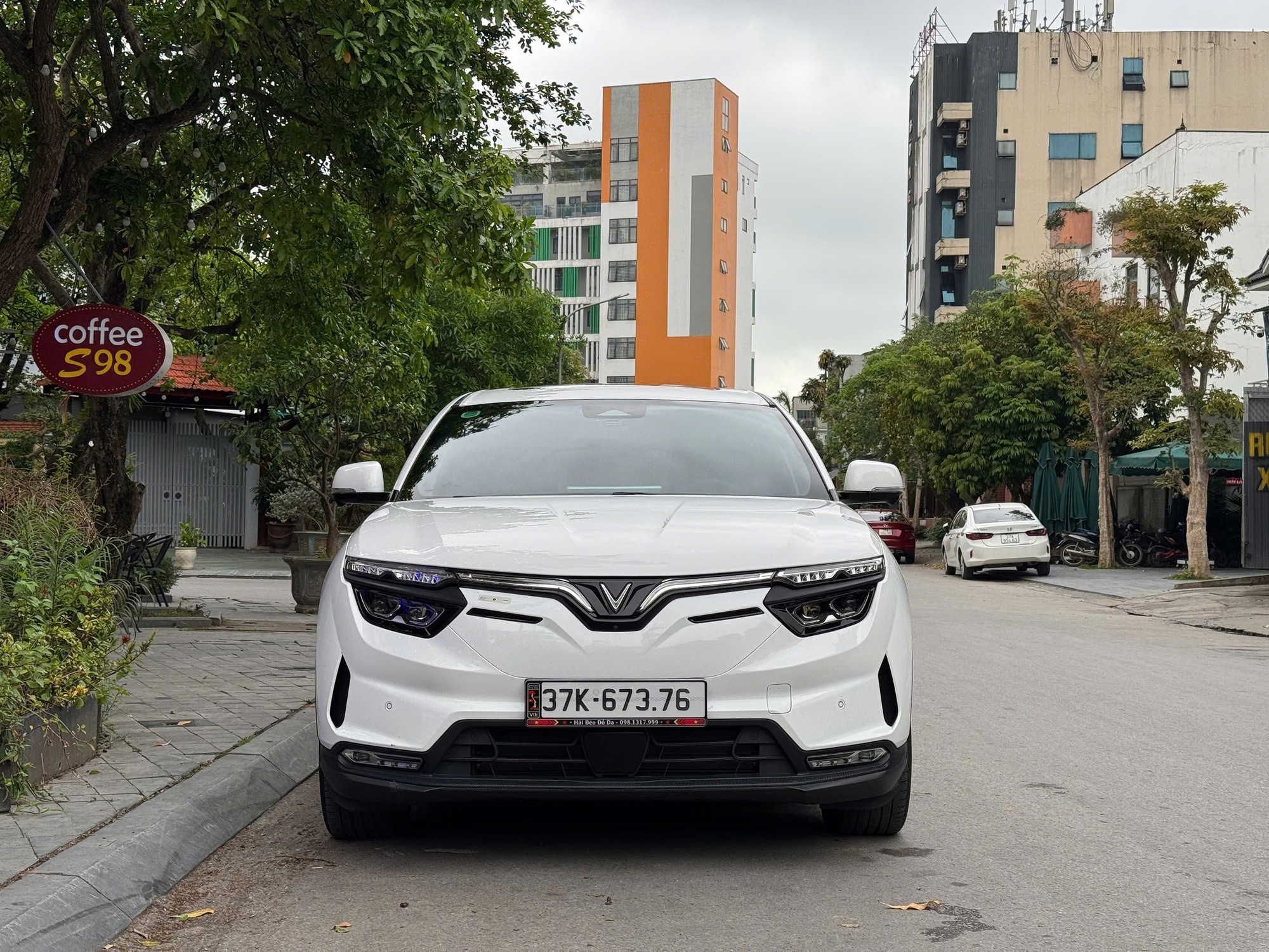 Từ CX-5 AWD sang xe điện: Chủ xe Nghệ An chốt VinFast VF 8 sau 3.500 km, nói thẳng ưu nhược điểm- Ảnh 9. Từ CX-5 AWD sang xe điện: Chủ xe Nghệ An chốt VinFast VF 8 sau 3.500 km, nói thẳng ưu nhược điểm- Ảnh 9.