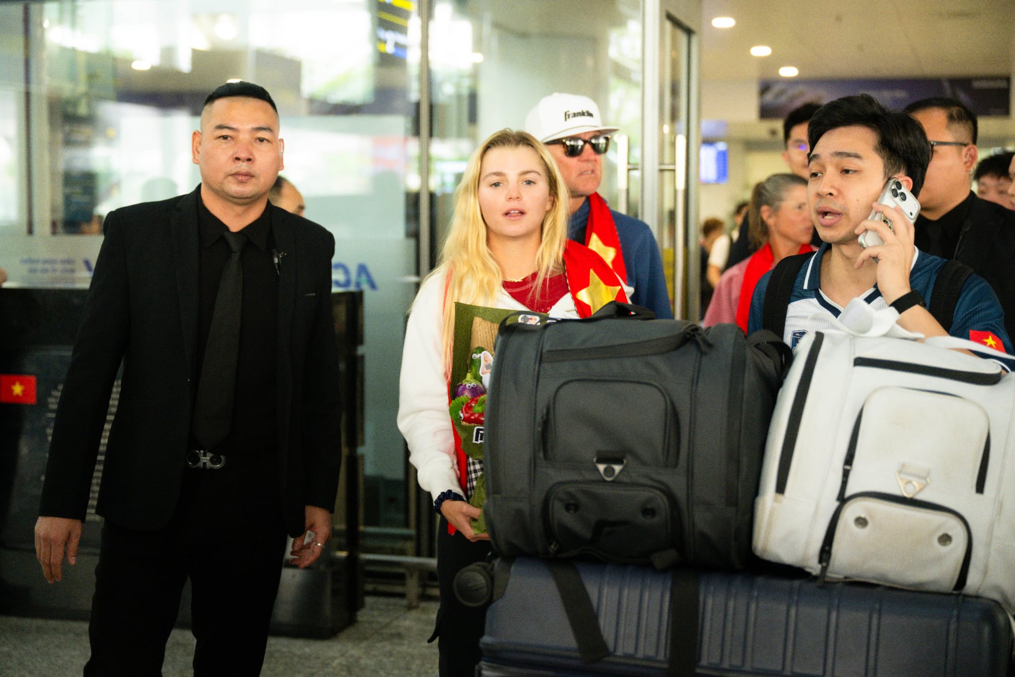 Nữ ho&agrave;ng Pickleball thế giới "Anna Thu Thuỷ" visual s&aacute;ng bừng khi đến Việt Nam, sẵn s&agrave;ng cho PPA Asia 1000 - MB Hanoi Cup 2026- Ảnh 1.