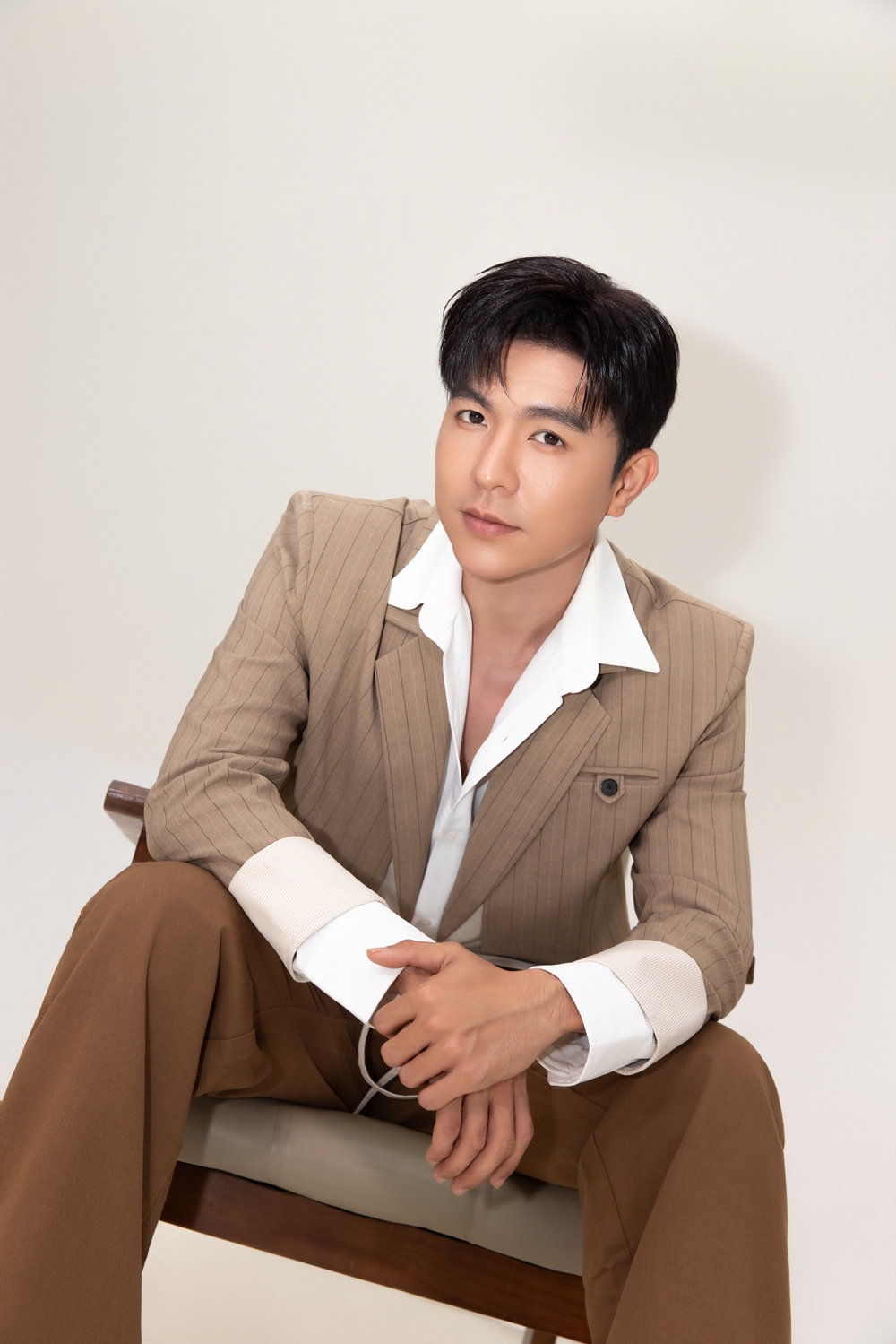 Steven Nguyễn: Từ chối đánh giá diễn xuất của Minh Trang, tiết lộ người an toàn nhất để chia sẻ mọi áp lực- Ảnh 3. Steven Nguyễn: Từ chối đánh giá diễn xuất của Minh Trang, tiết lộ người an toàn nhất để chia sẻ mọi áp lực- Ảnh 3.