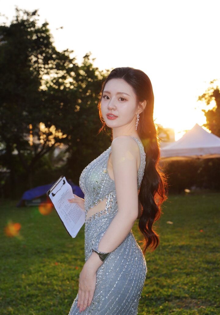 Những n&agrave;ng hậu Miss World Vietnam sở hữu học vấn ấn tượng- Ảnh 4.