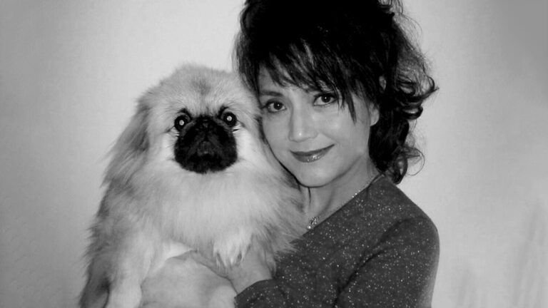 Nữ diễn vi&ecirc;n 2 năm trước ng&atilde; chấn thương sọ n&atilde;o, nay đột ngột qua đời v&igrave; biến chứng vi&ecirc;m phổi- Ảnh 1.