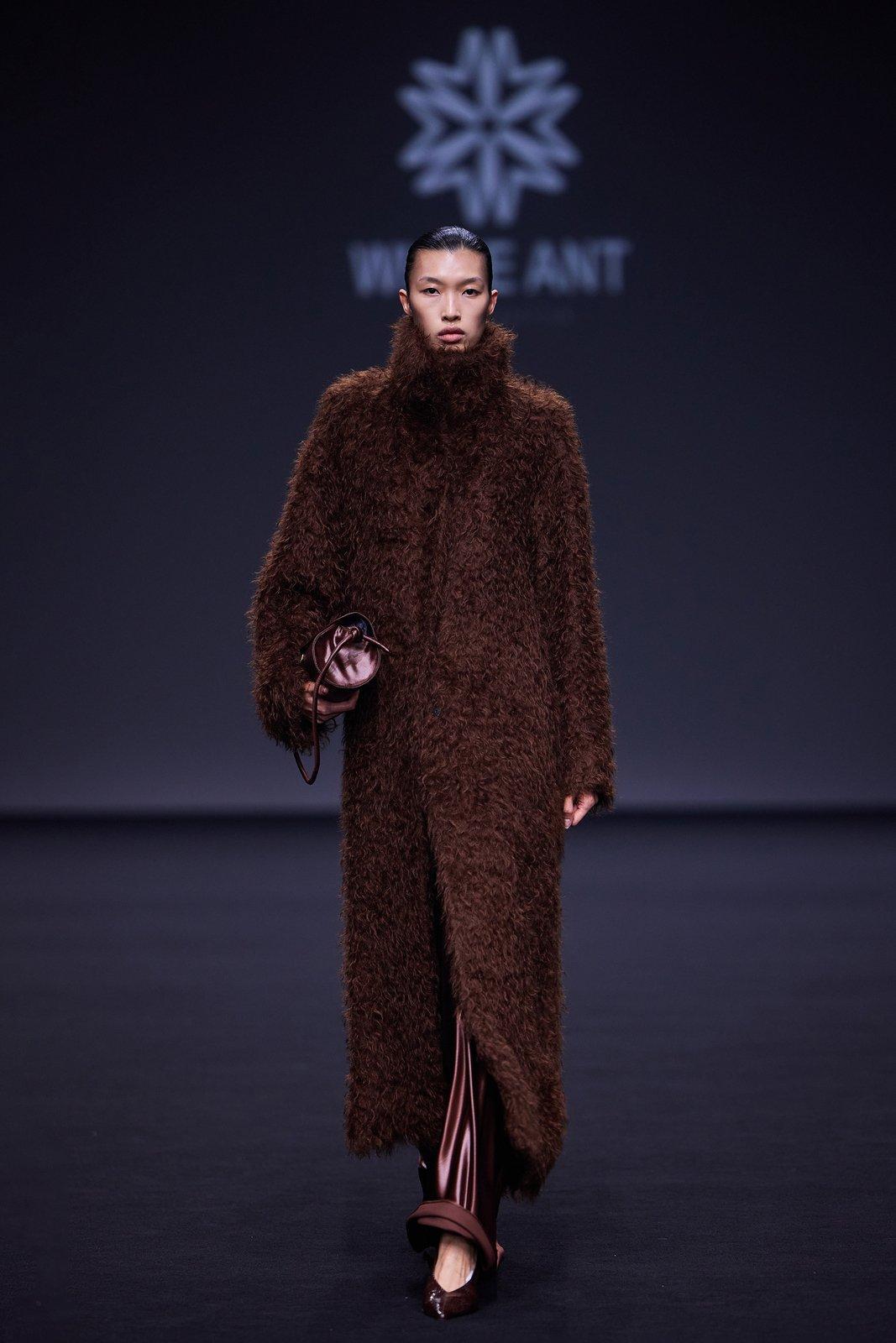 WHITE ANT giới thiệu bộ sưu tập Tempo Reverso tại Shanghai Fashion Week AW2026- Ảnh 5.