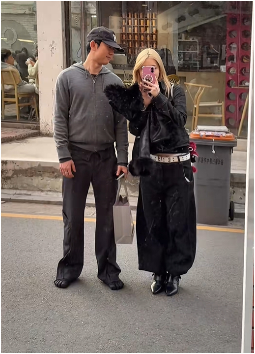 Kh&aacute;ch H&agrave;n gặp nạn được cả gia đ&igrave;nh Việt Nam gi&uacute;p đỡ, khi chị g&aacute;i "&acirc;n nh&acirc;n" sang H&agrave;n v&agrave; muốn gặp mặt: C&aacute;i kết ra sao?- Ảnh 5.