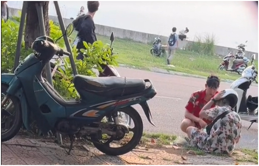 Kh&aacute;ch H&agrave;n gặp nạn được cả gia đ&igrave;nh Việt Nam gi&uacute;p đỡ, khi chị g&aacute;i "&acirc;n nh&acirc;n" sang H&agrave;n v&agrave; muốn gặp mặt: C&aacute;i kết ra sao?- Ảnh 1.