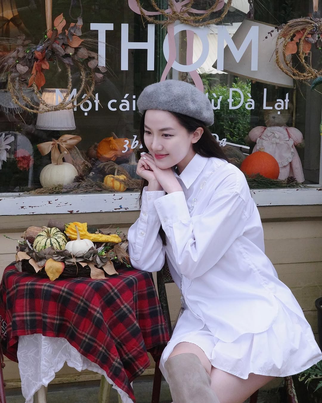 "Tiểu tam" đ&aacute;ng gh&eacute;t nhất m&agrave;n ảnh Việt: Ngo&agrave;i đời dịu d&agrave;ng nết na, mặc đẹp kh&ocirc;ng trượt ph&aacute;t n&agrave;o- Ảnh 5.