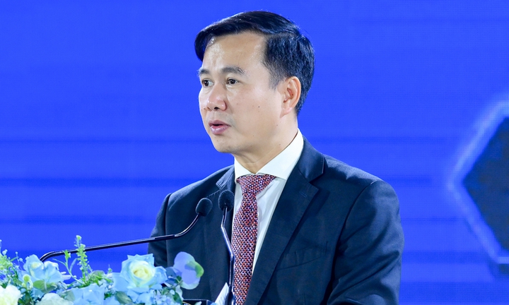 &Ocirc;ng B&ugrave;i Thế Duy giữ chức Gi&aacute;m đốc Đại học Quốc gia H&agrave; Nội- Ảnh 1.