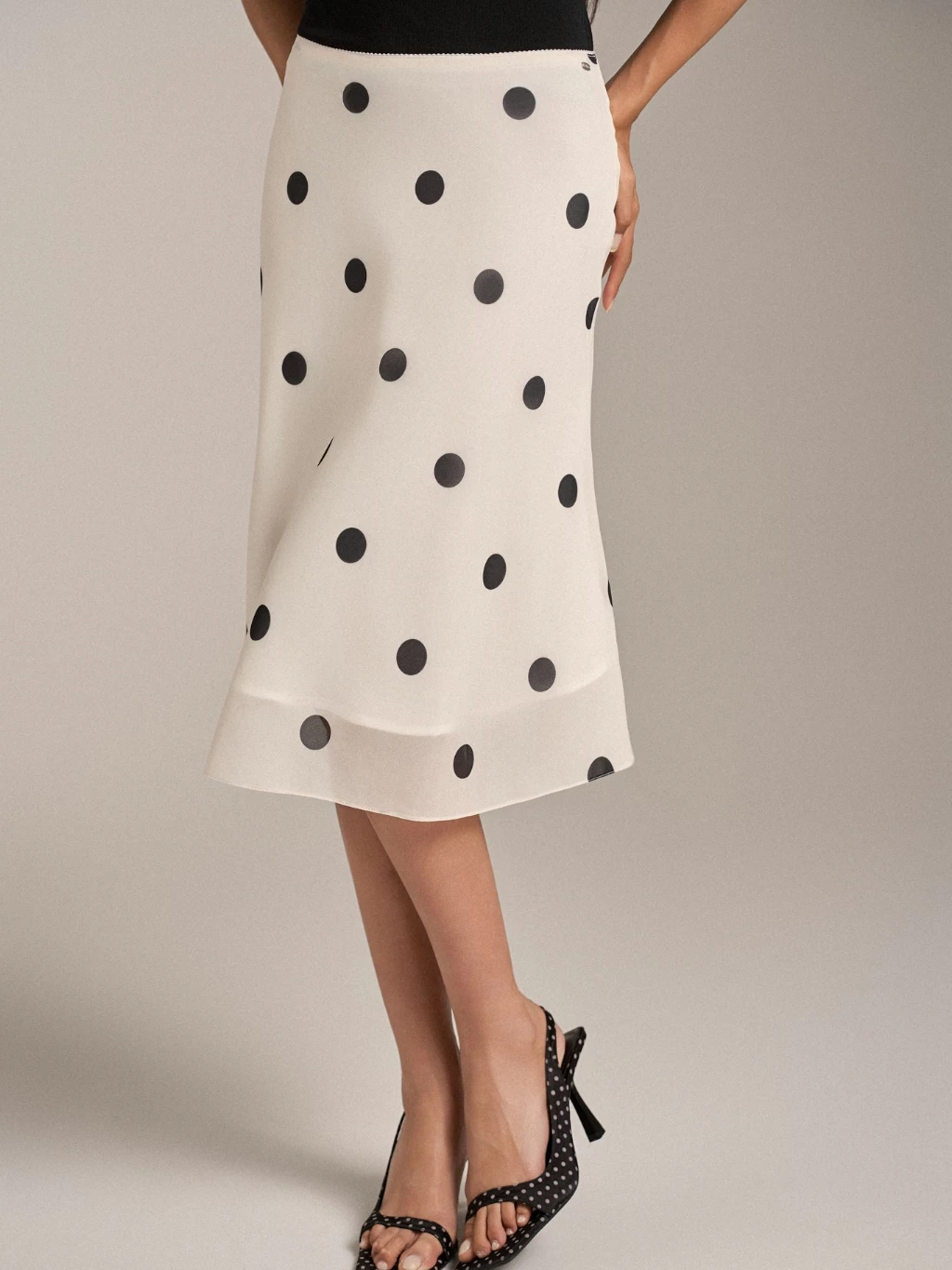 Xo&agrave;i Non "win chặt" vũ trụ da n&acirc;u: L&ecirc;n đồ đơn giản m&agrave; slay v&ocirc; đối!- Ảnh 7.