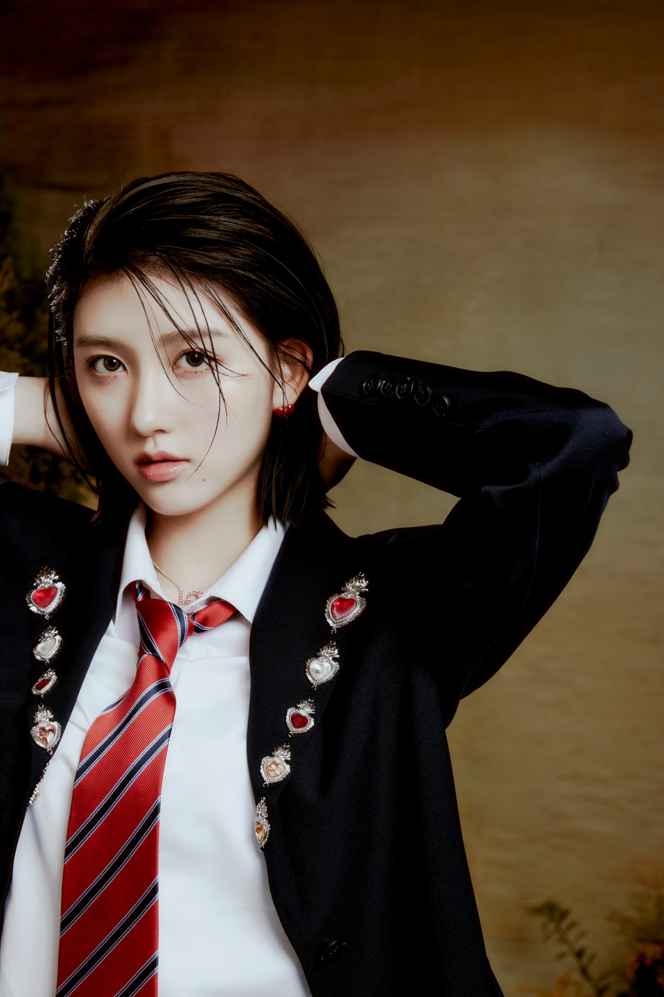 Mỹ nh&acirc;n &ldquo;hiểu chuyện đến đau l&ograve;ng&rdquo;: Nhan sắc thần th&aacute;i kh&ocirc;ng thua k&eacute;m c&ocirc;ng ch&uacute;a Kpop, phải l&ugrave;i bước để nhường spotlight- Ảnh 5.