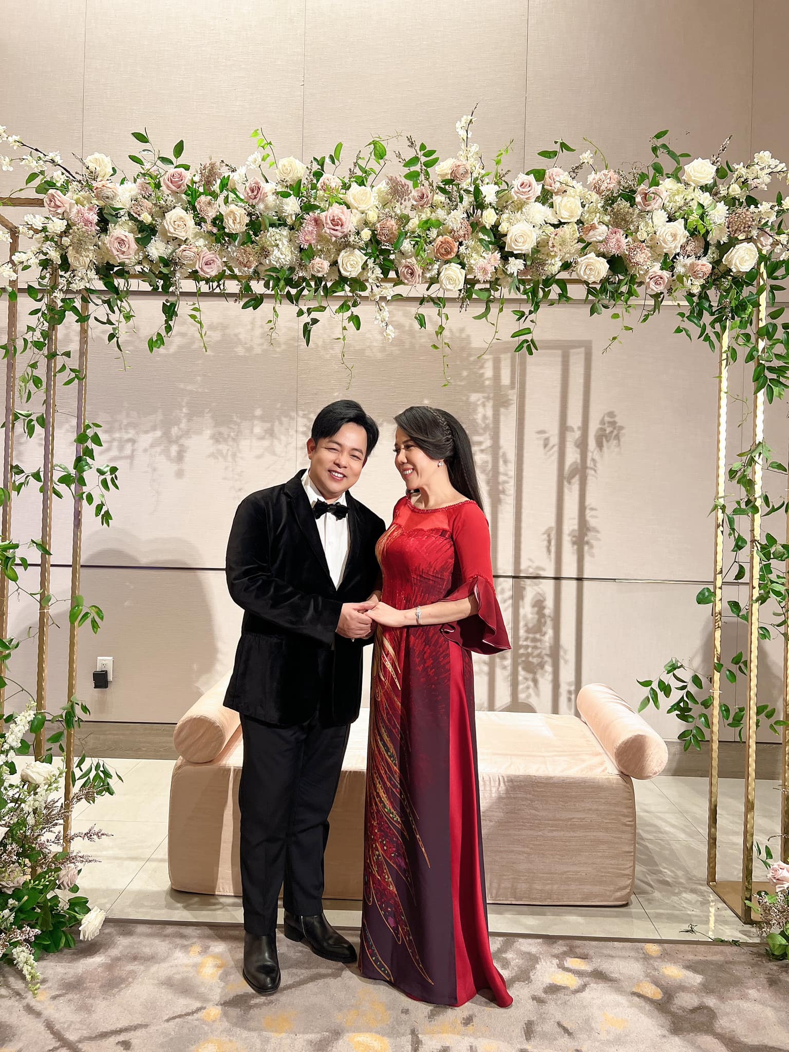 Nữ ca sĩ bị đồn y&ecirc;u Quang L&ecirc; n&oacute;i thẳng l&yacute; do kh&ocirc;ng bao giờ nhắc chồng tr&ecirc;n mạng x&atilde; hội- Ảnh 2.