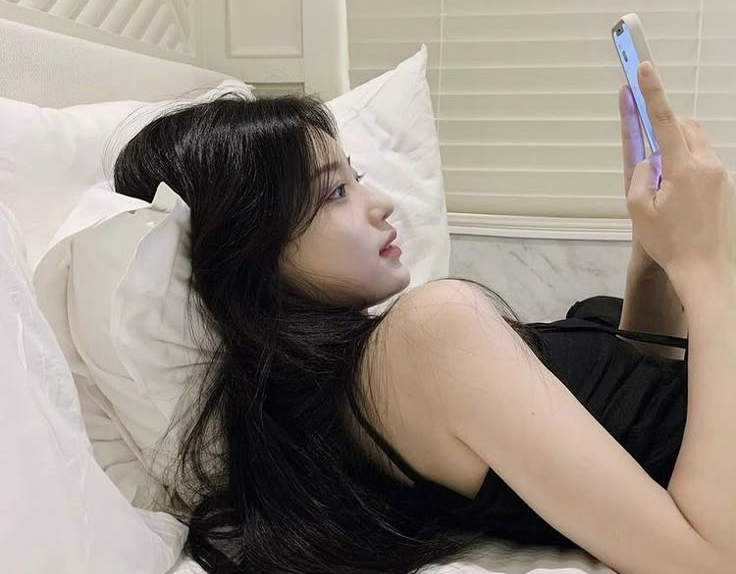 Bệnh suy gan c&agrave;ng ng&agrave;y c&agrave;ng th&iacute;ch "tấn c&ocirc;ng" người trẻ, b&aacute;c sĩ vạch trần: 5 th&oacute;i quen "ph&aacute; gan" hơn bia rượu- Ảnh 1.