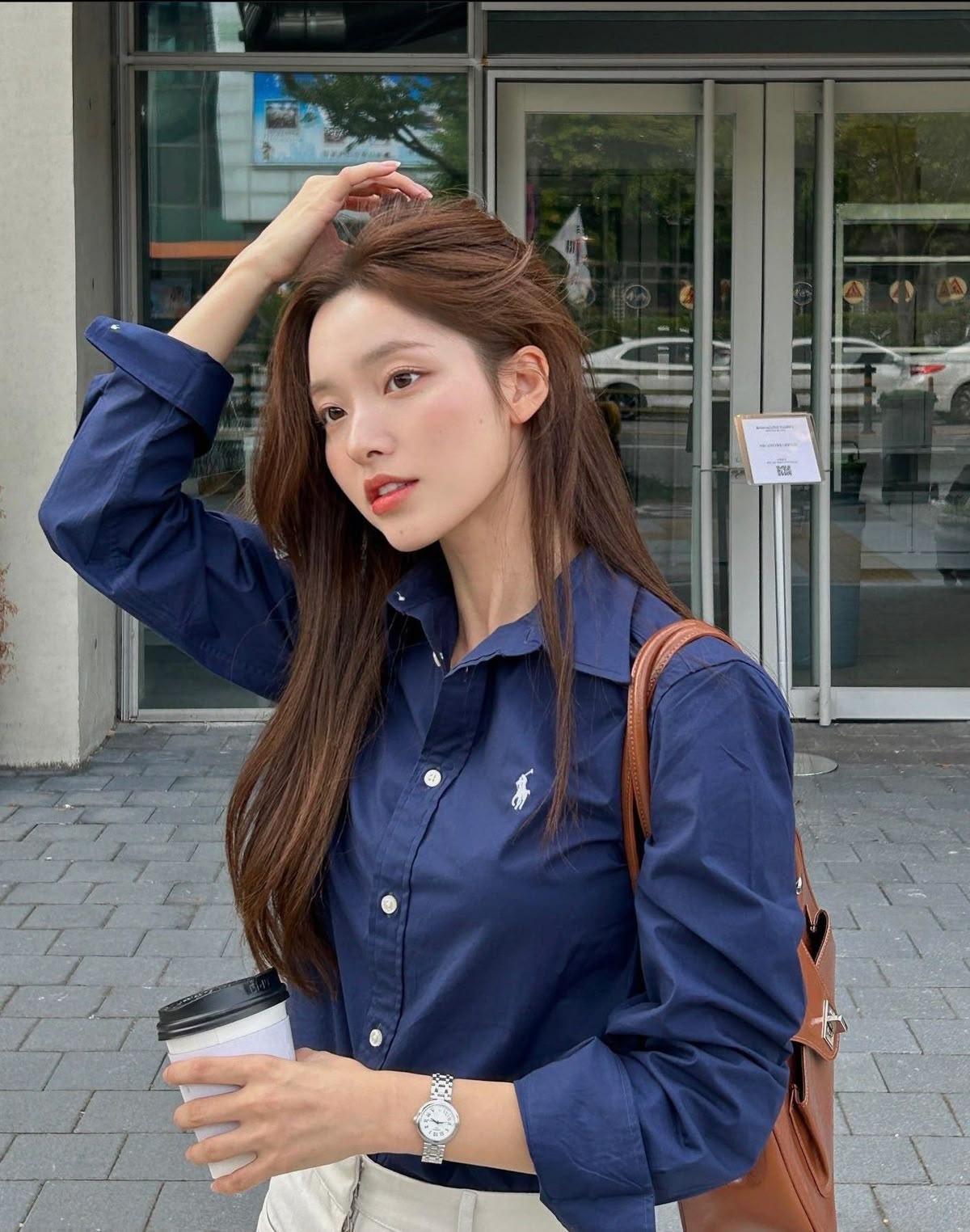 Nh&agrave; tuyển dụng: "Kh&ocirc;ng mang theo đồng n&agrave;o l&agrave;m sao để sống nổi 1 th&aacute;ng?", nữ ứng vi&ecirc;n trả lời thế n&agrave;y v&agrave; được nhận ngay- Ảnh 2.