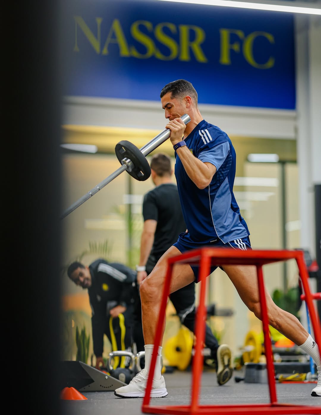 Ronaldo chấn thương nghiêm trọng- Ảnh 1. Ronaldo chấn thương nghiêm trọng- Ảnh 1.