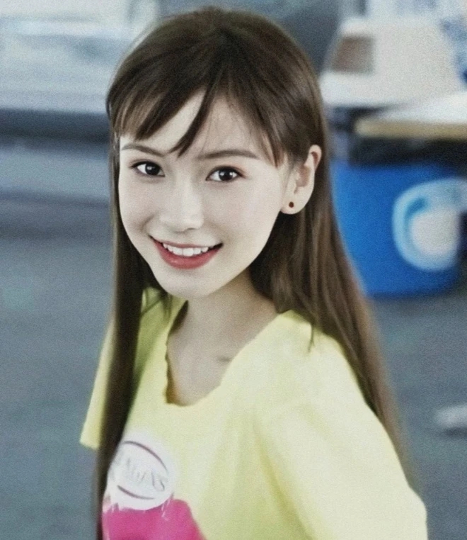 Showbiz c&oacute; duy nhất 1 mỹ nh&acirc;n diễn dở đến mức bị bạn diễn cạch mặt, quản l&yacute; mắng giữa đường cũng kh&ocirc;ng d&aacute;m c&atilde;i- Ảnh 1.