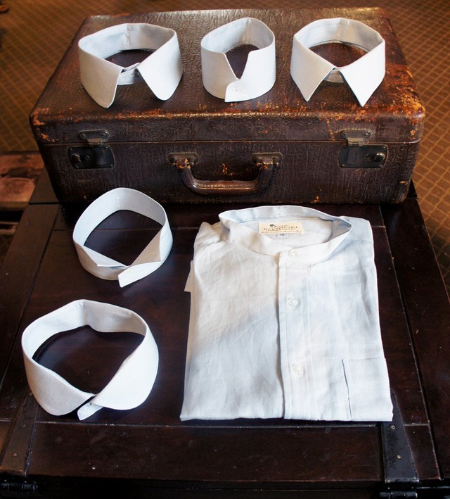 Nh&igrave;n cổ &aacute;o sơ mi của đ&agrave;n &ocirc;ng l&agrave; biết trai ngoan, trai hư hay trai điềm- Ảnh 10.