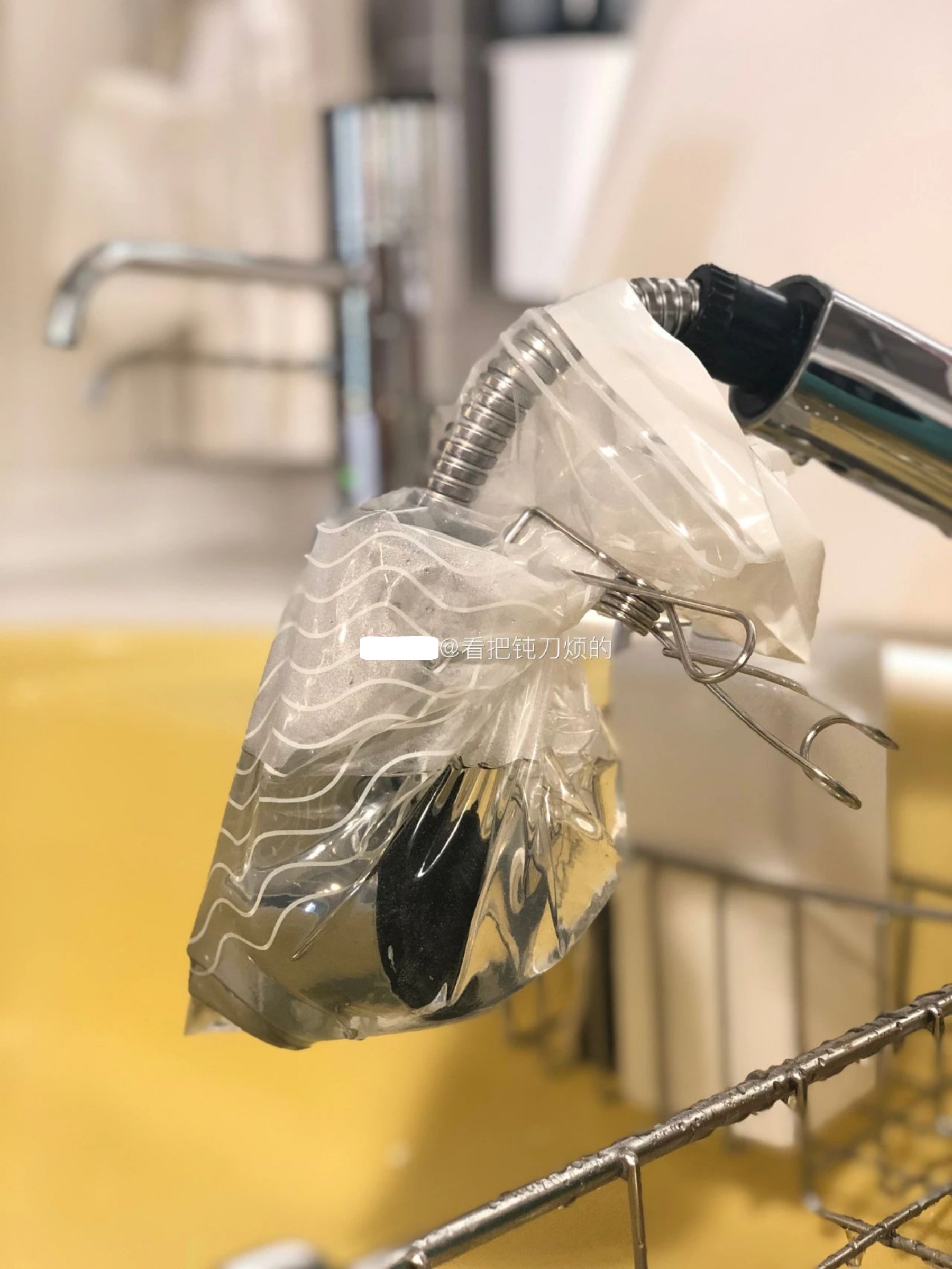 Trọn bộ 29 mẹo &ldquo;rẻ m&agrave; chất&rdquo;: Mẹ t&ocirc;i c&ograve;n gật g&ugrave; khen - kh&ocirc;ng tốn tiền nhưng xử l&yacute; được loạt rắc rối trong nh&agrave;- Ảnh 4.