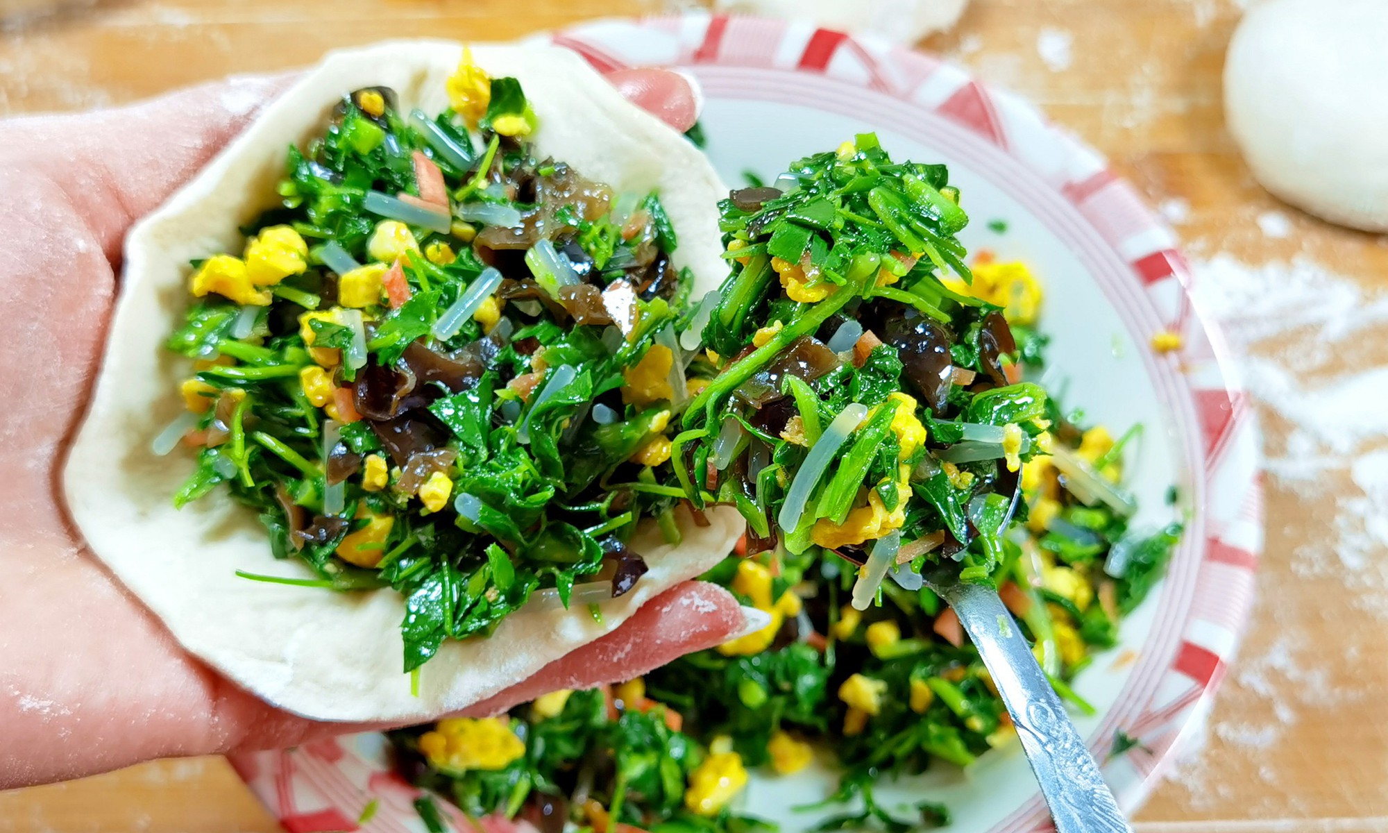 V&agrave;o m&ugrave;a xu&acirc;n, h&atilde;y nấu 2 m&oacute;n ăn từ loại rau tươi mềm lại gi&uacute;p thanh nhiệt, kh&aacute;ng khuẩn, bổ gan v&agrave; bảo vệ mắt- Ảnh 16.