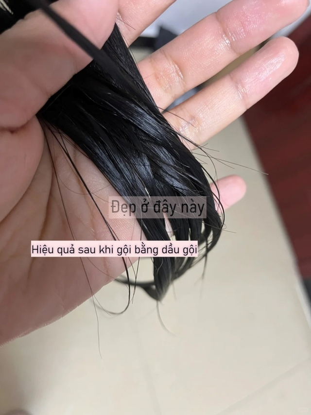 Thử ng&acirc;m t&oacute;c với nước muối 5 ph&uacute;t trước khi gội, t&ocirc;i kh&ocirc;ng ngờ t&oacute;c sạch v&agrave; giảm hẳn bết dầu- Ảnh 4.