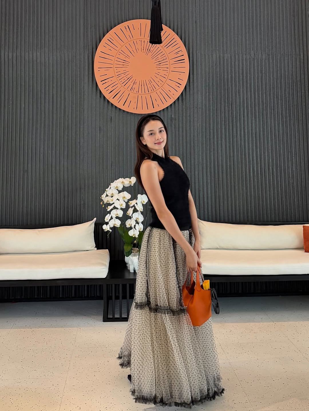 Showbiz c&oacute; mỹ nh&acirc;n U35 m&agrave; "trẻ măng", body đẹp &aacute;c chiến: Style đỉnh trường tồn, g&aacute;i trẻ vẫn phải học lỏm- Ảnh 5.