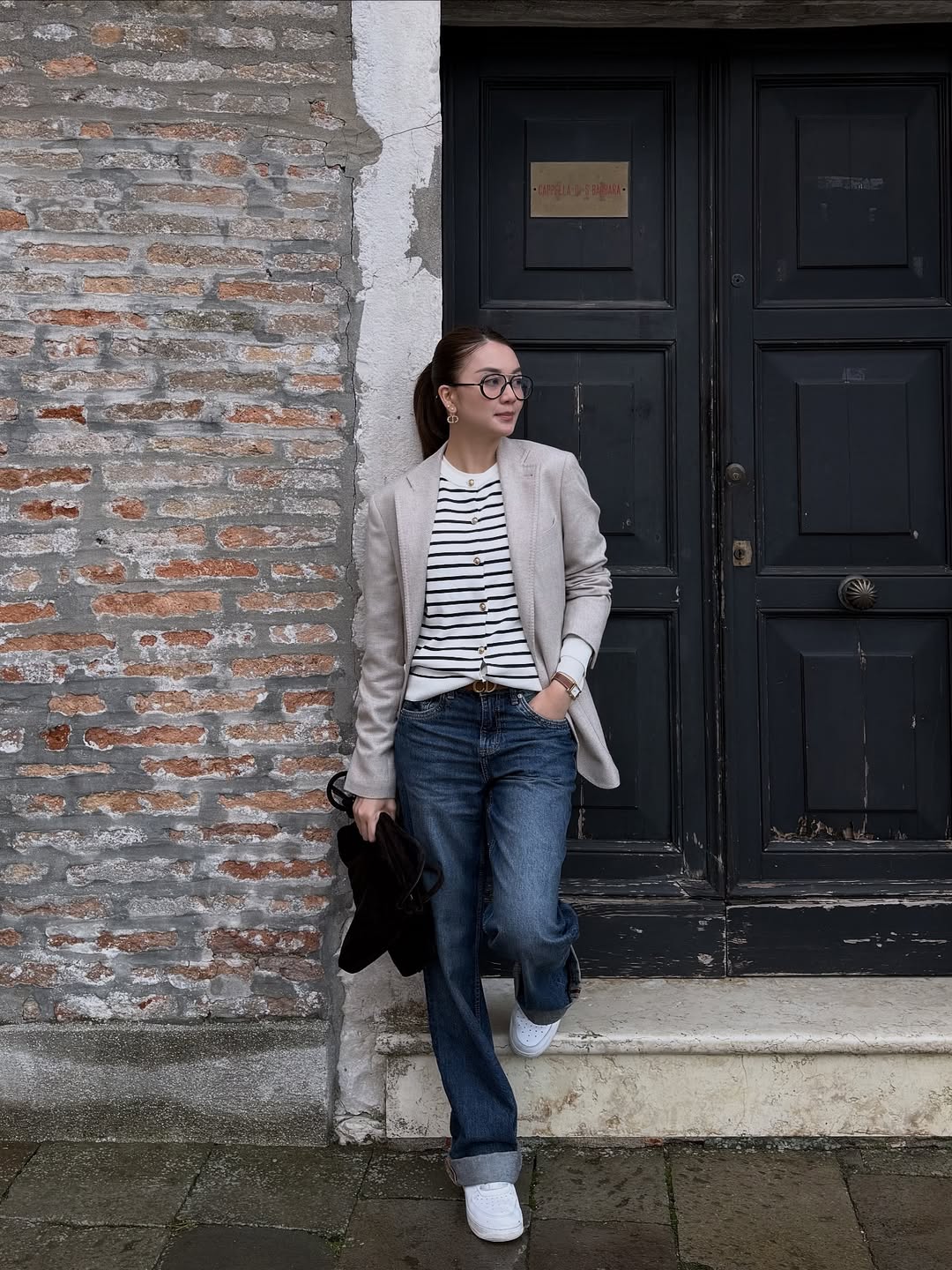 Showbiz c&oacute; mỹ nh&acirc;n U35 m&agrave; "trẻ măng", body đẹp &aacute;c chiến: Style đỉnh trường tồn, g&aacute;i trẻ vẫn phải học lỏm- Ảnh 8.