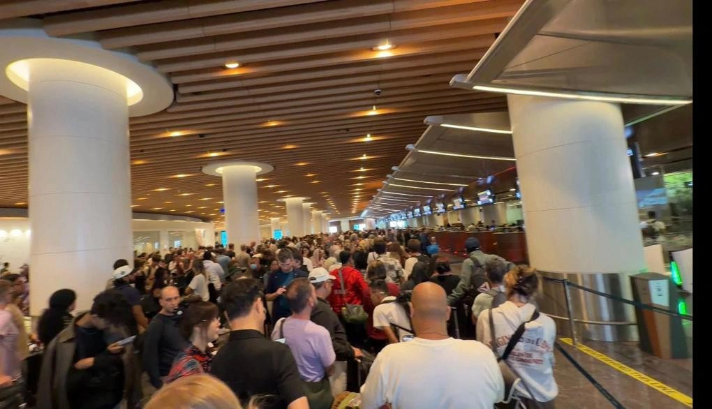 Cục Du lịch quốc gia: Dừng tour đến v&ugrave;ng chiến sự Trung Đ&ocirc;ng- Ảnh 2.