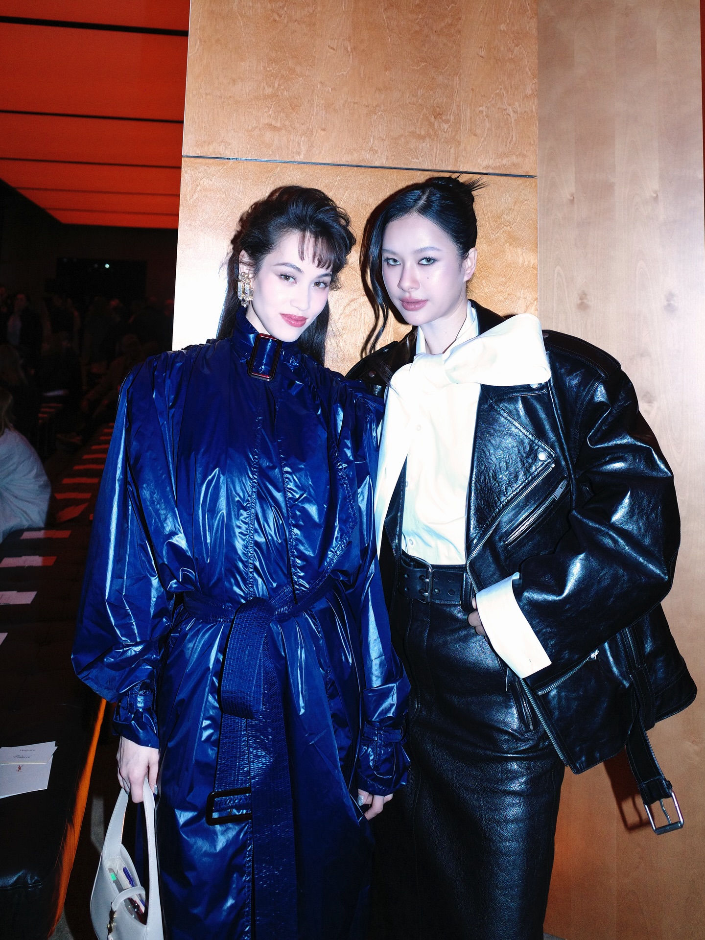 Ros&eacute; k&iacute;n đ&aacute;o nhưng tỏa s&aacute;ng đến show Saint Laurent, Cha Eun Woo đ&atilde; bị thay bằng nam thần "tổng t&agrave;i" cao gần 1m9- Ảnh 8.