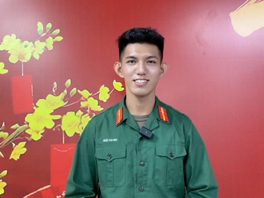 Từ qu&acirc;n phục đến giảng đường: H&agrave;nh tr&igrave;nh &ldquo;tiếp bước&rdquo; của những người l&iacute;nh trẻ- Ảnh 2.