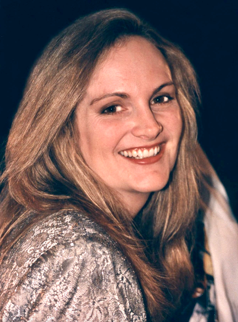 Cựu HLV The Face Mỹ c&oacute; mẹ từng bị bắt c&oacute;c v&agrave; tẩy n&atilde;o, sự nghiệp thăng hoa chỉ sau 1 lần test ống k&iacute;nh- Ảnh 3.