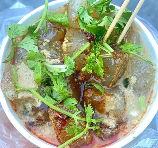 Qu&ecirc;n những qu&aacute;n mạng h&agrave;o nho&aacute;ng đi, đ&acirc;y mới l&agrave; 6 m&oacute;n ăn s&aacute;ng "thần th&aacute;nh" m&agrave; người bản địa Đường Sơn giấu nhẹm: Ăn một miếng, ấm cả c&otilde;i l&ograve;ng!- Ảnh 11.